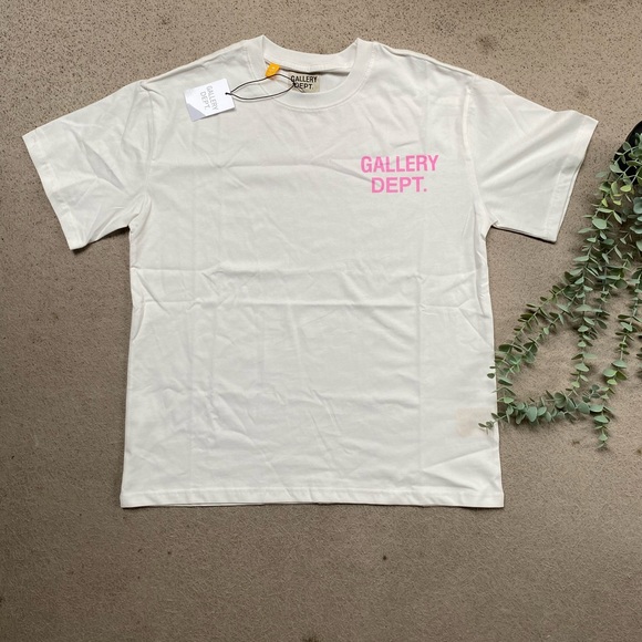 Gallery dept tees - Picture 2 of 8